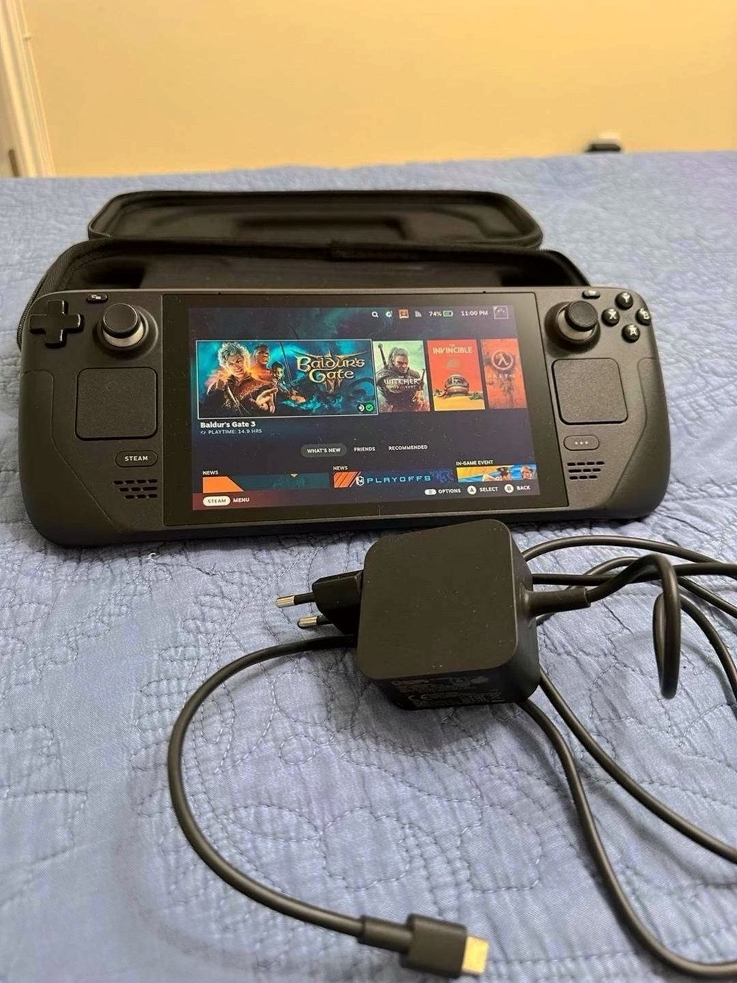 Valve Steam Deck 256GB European Plug Unlocked - Used image 2