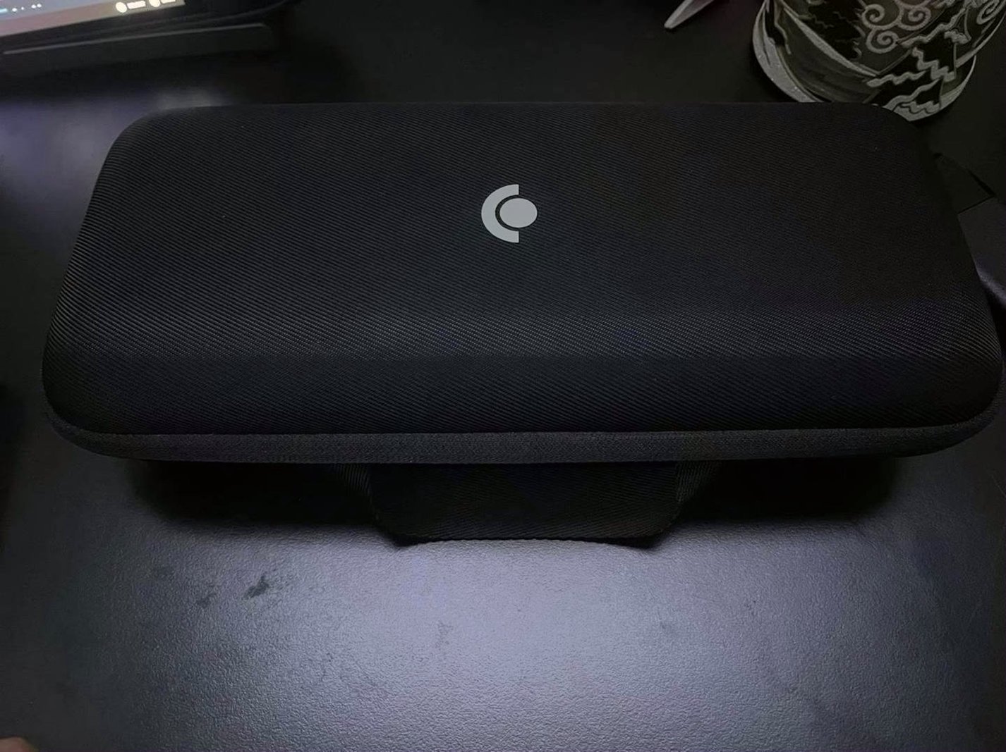 Valve Steam Deck 256GB Bundle 2F19 Used image 3