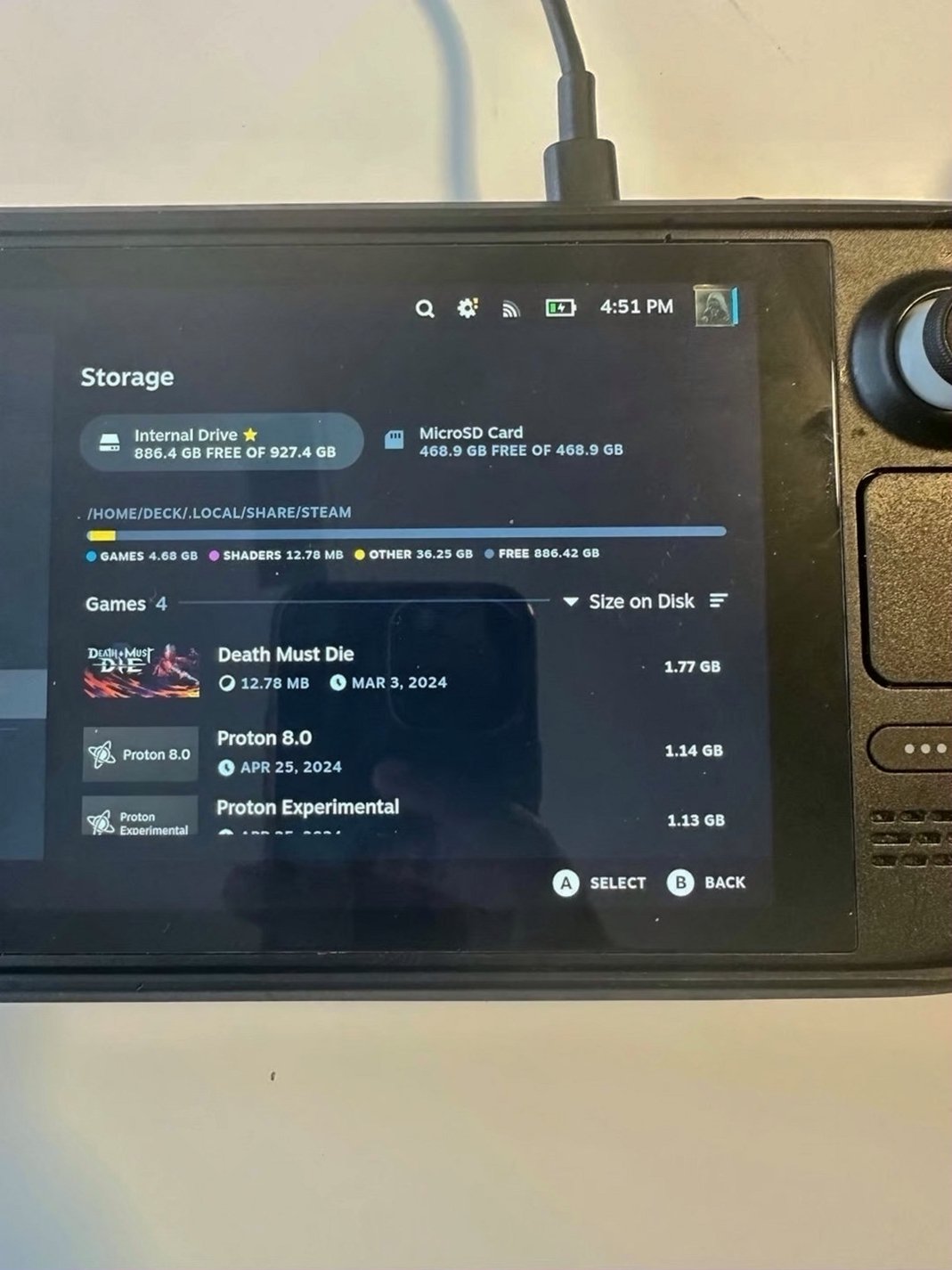 Valve Steam Deck 927GB Black Unlocked - Used image 2