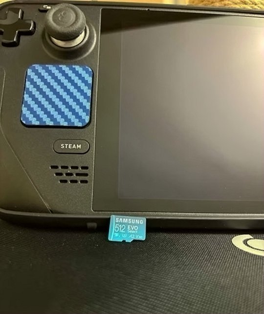 Valve Steam Deck 64GB 512GB MicroSD - Used image 2