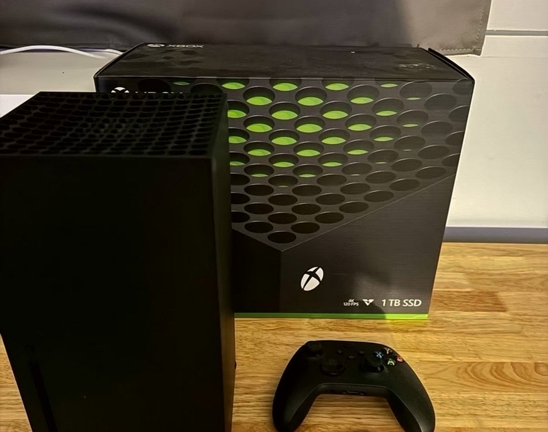 Microsoft Xbox Series X 1TB Black - Used