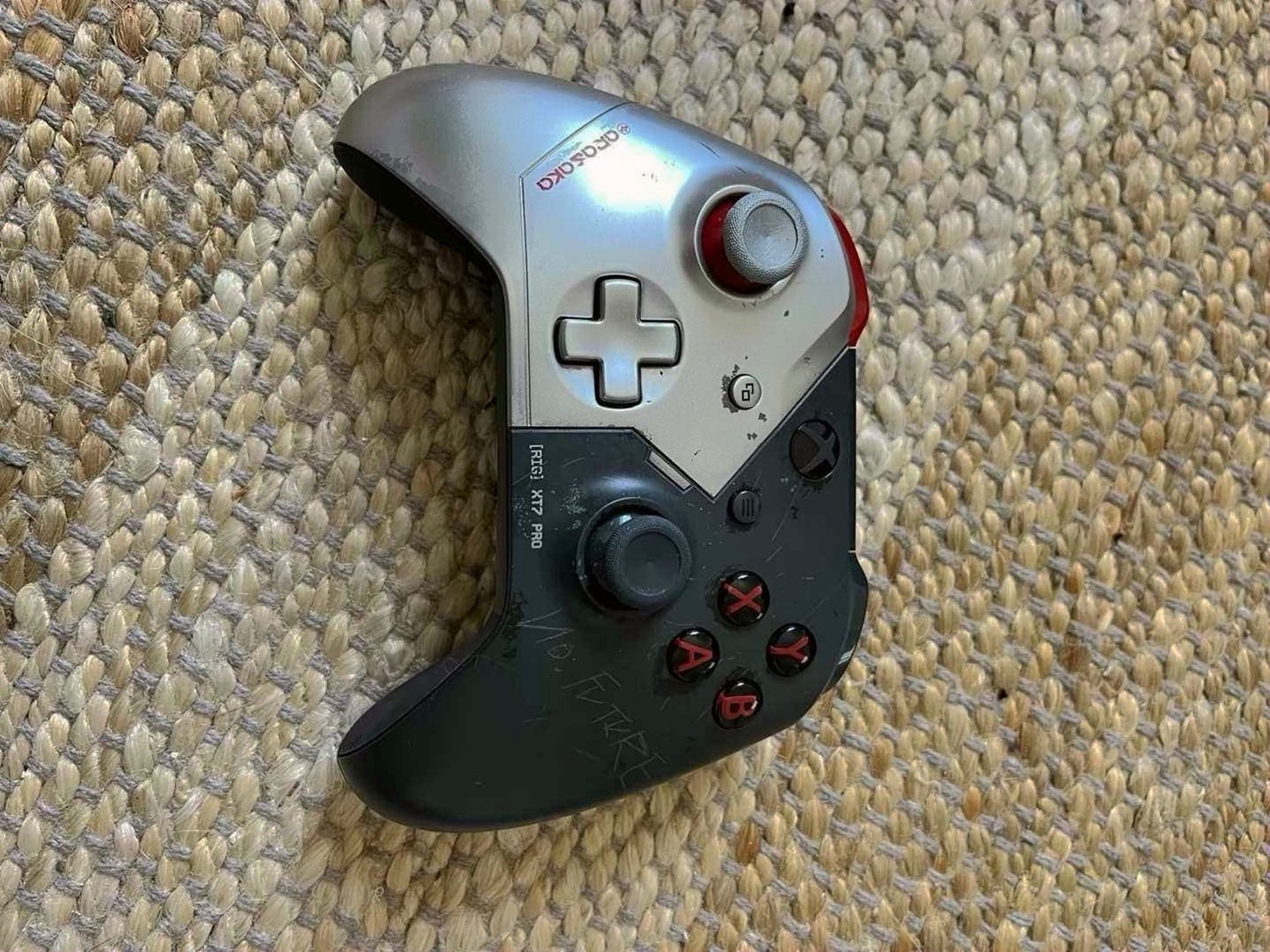 Microsoft Xbox One Cyberpunk 2077 Limited Edition - Used image 5
