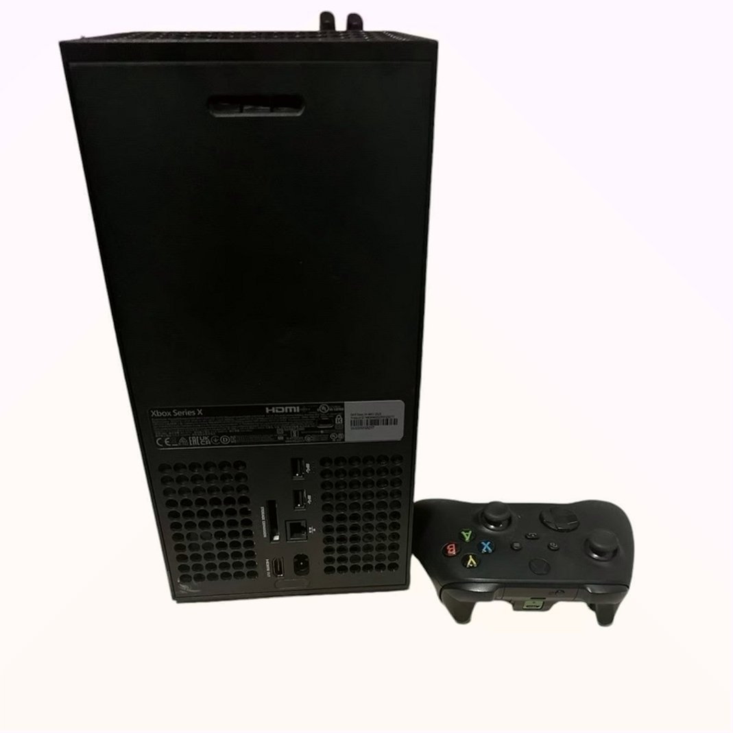 Microsoft Xbox Series X 1TB Black Unlocked - Used image 5