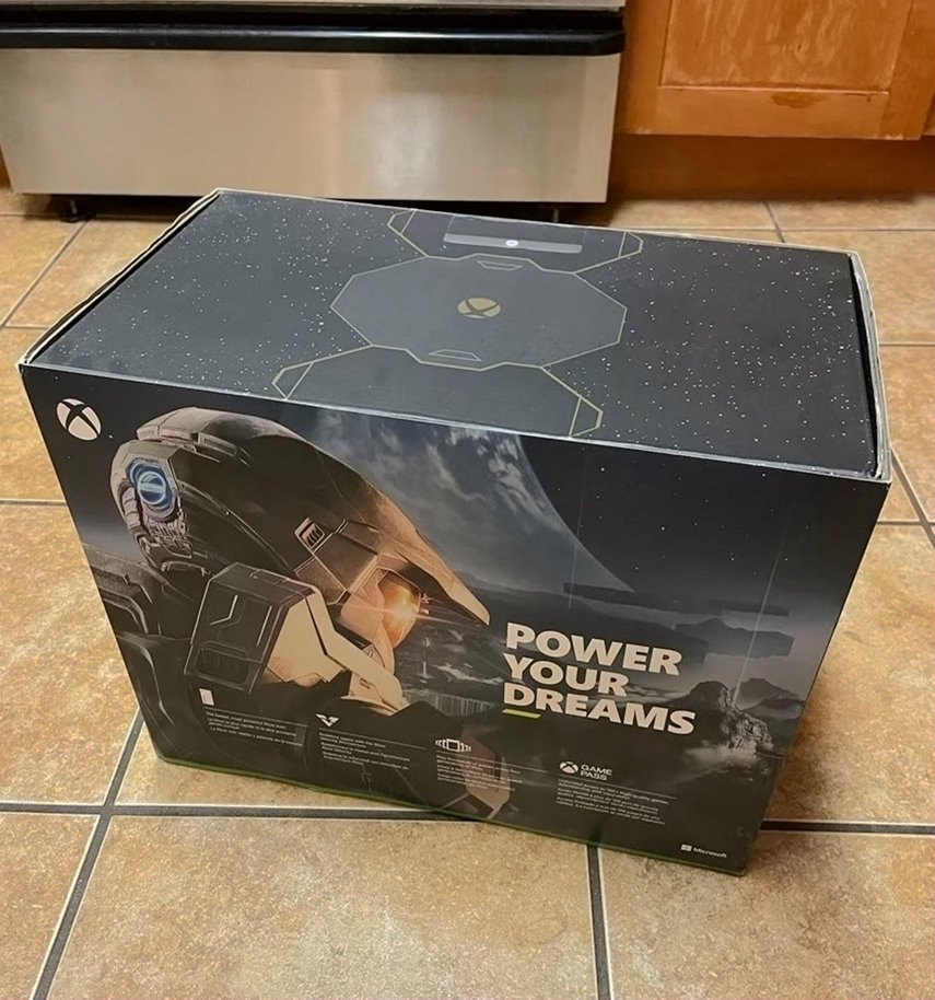 Microsoft Xbox Series X 1TB Halo Infinite Edition + PDP Media Remote - Used image 2
