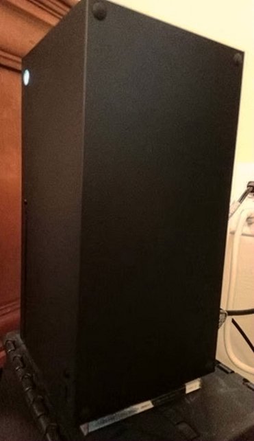 Microsoft Xbox Series X 1TB Black Used image 3