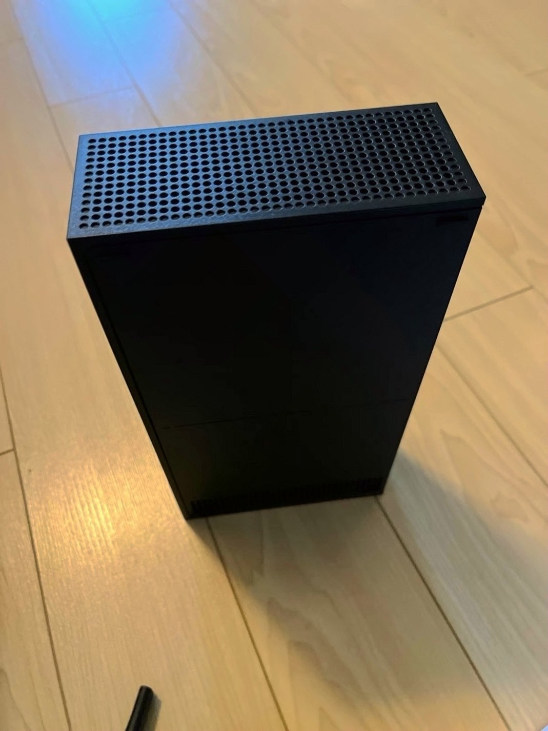 Microsoft Xbox Series S 1TB White Unlocked - Used image 4