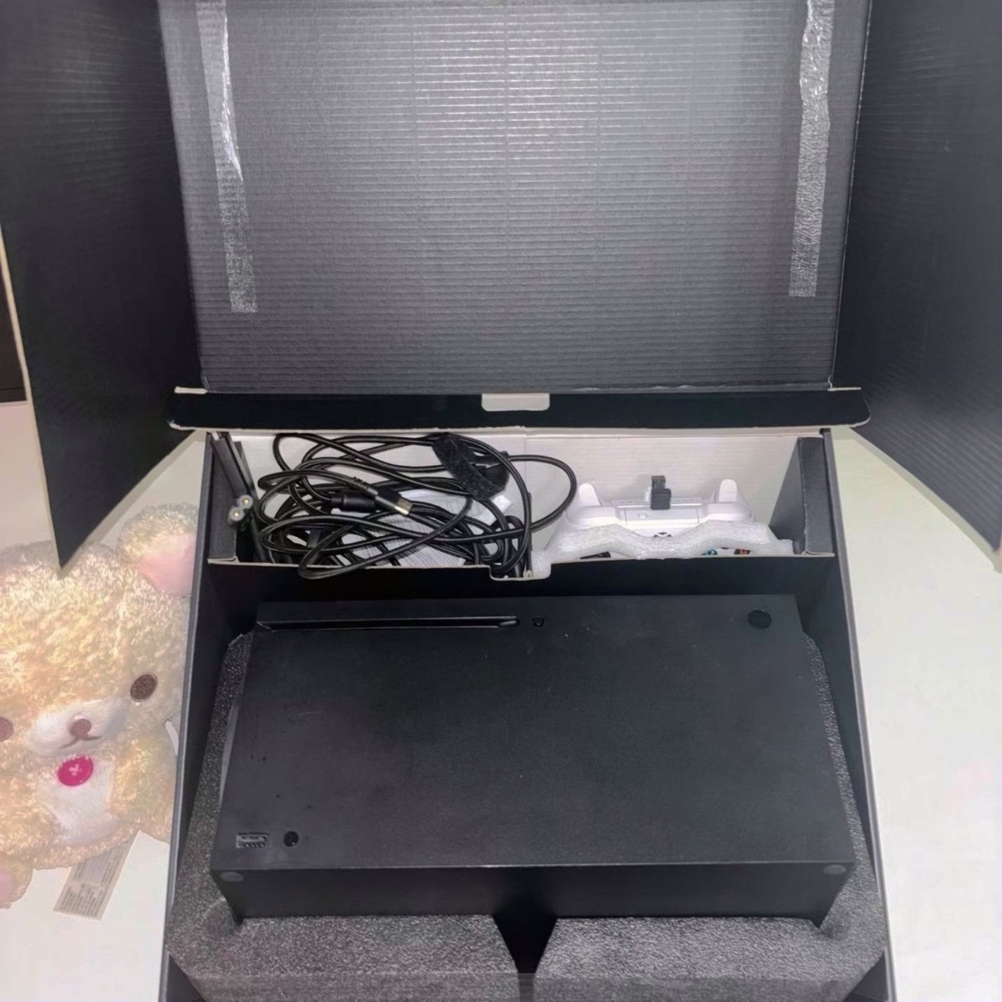 Microsoft Xbox Series X 1TB Black - Used image 3