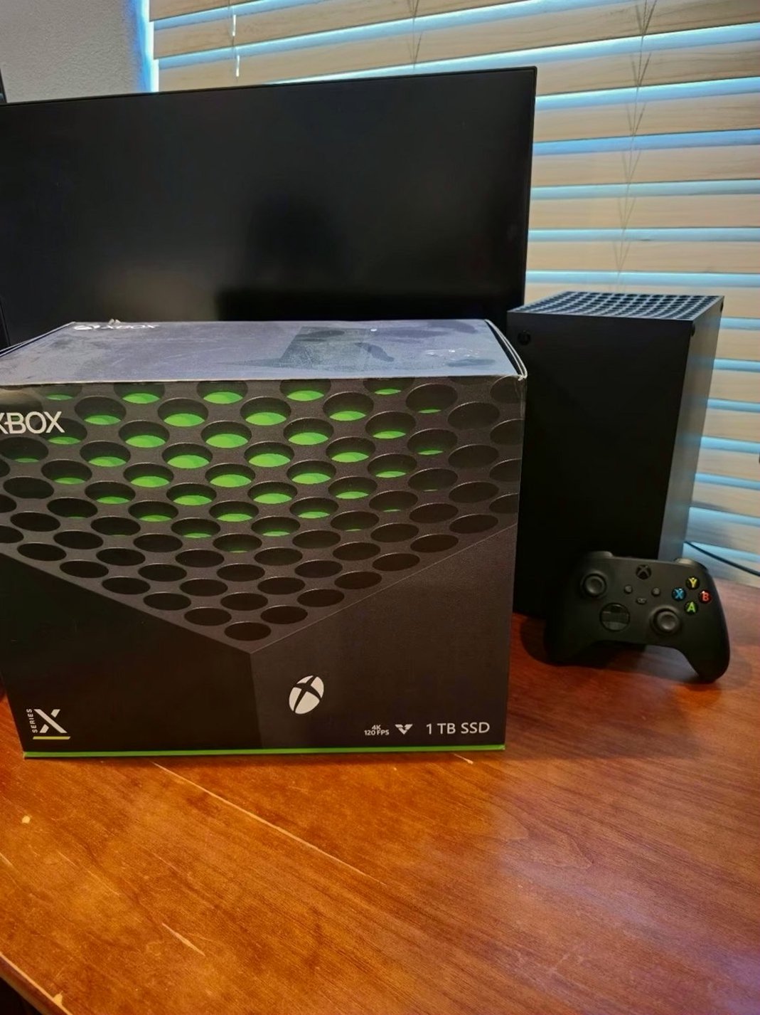 Microsoft Xbox Series X 6Z58 - Used image 2