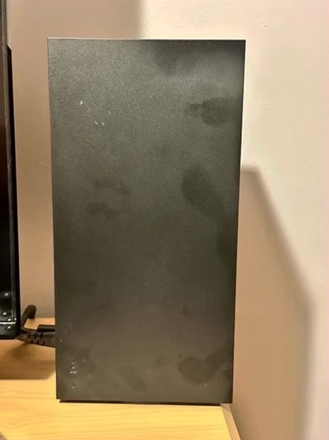 Microsoft Xbox Series X 1TB Black Unlocked - Used image 2