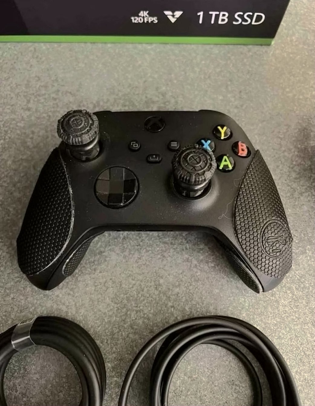 Microsoft Xbox Series X 3X87 - Used image 3