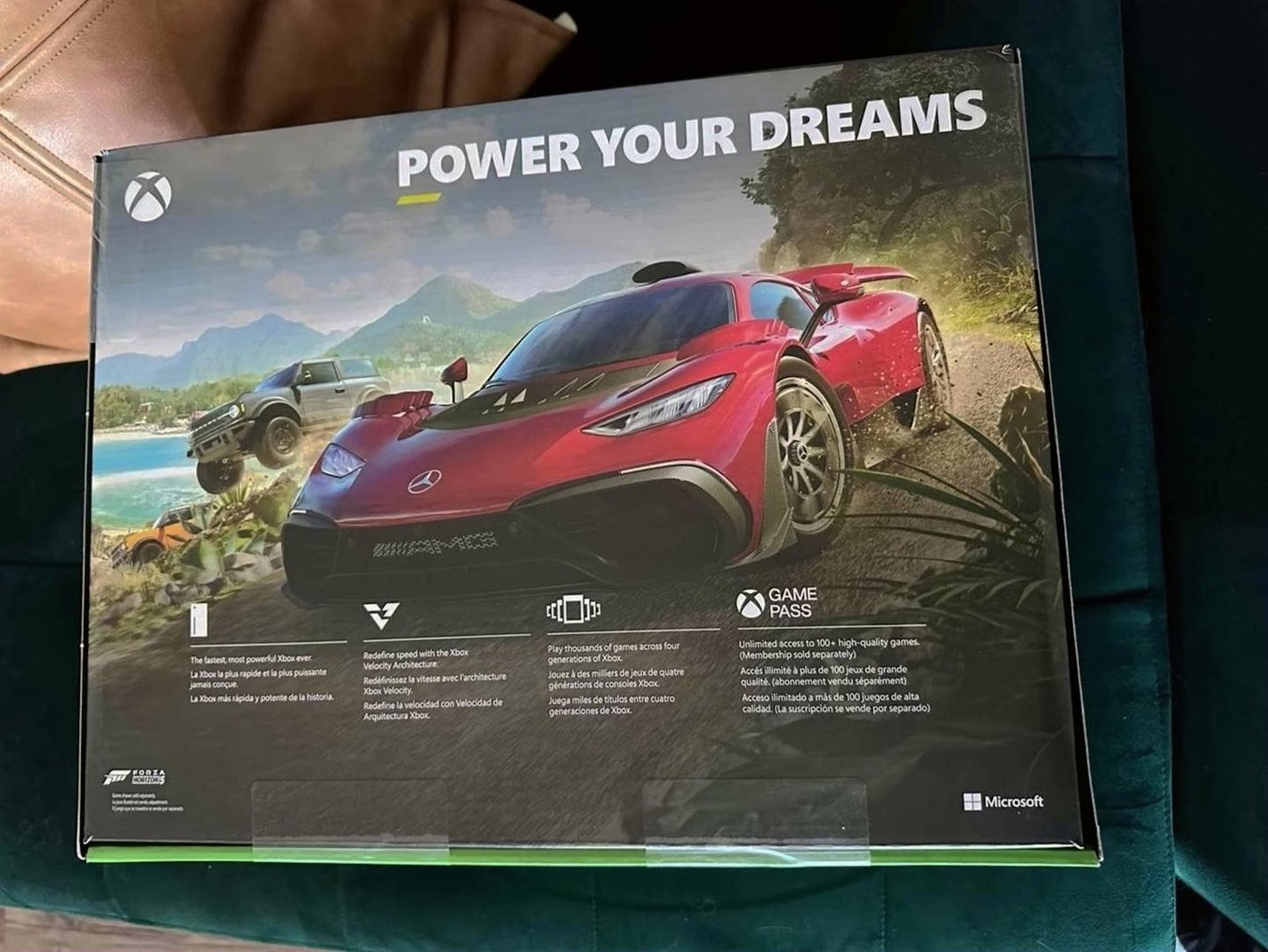 Microsoft Xbox Series X 1TB SSD Wireless Controller - Used image 2