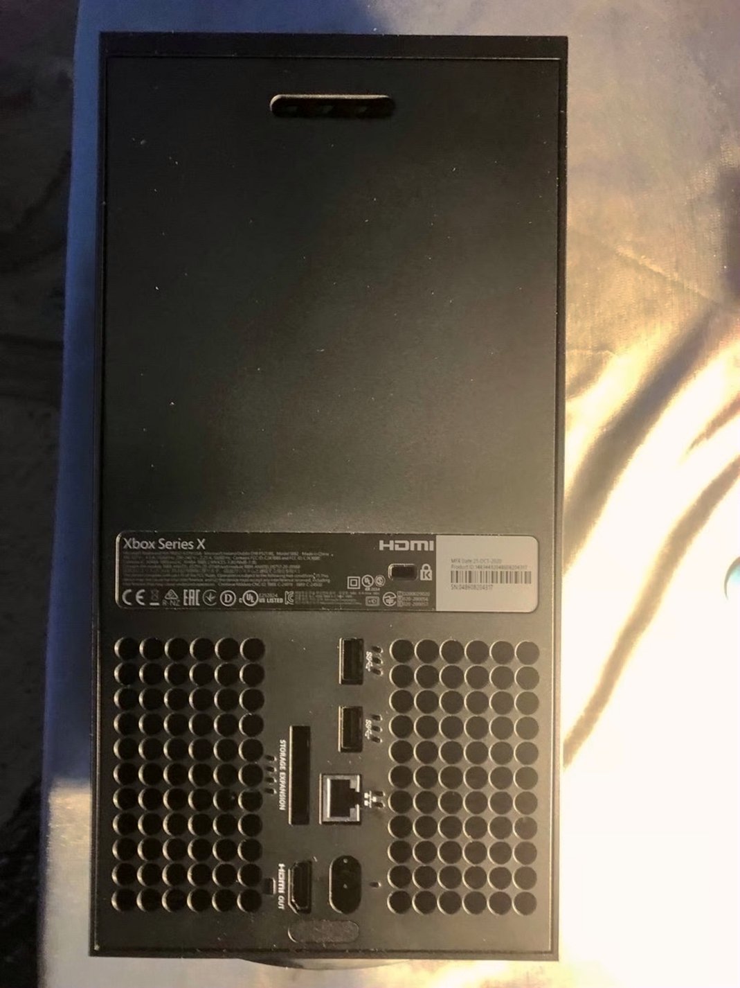 Microsoft Xbox Series X 1TB Black Used image 2