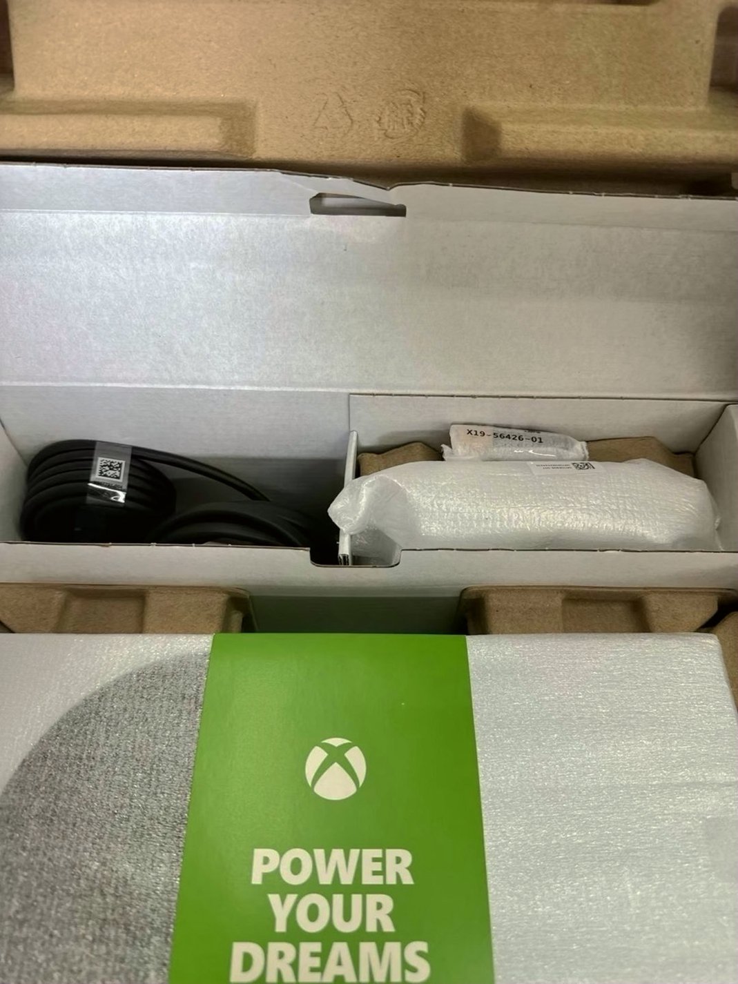 Microsoft Xbox Series S 512GB White - Used image 5