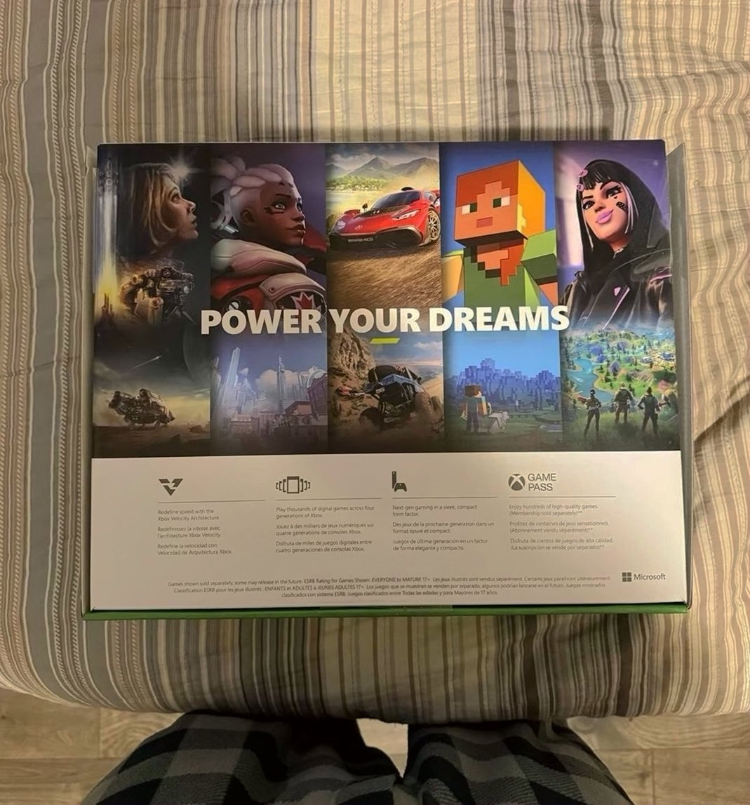 Microsoft Xbox Series S 1TB Black - Used image 3