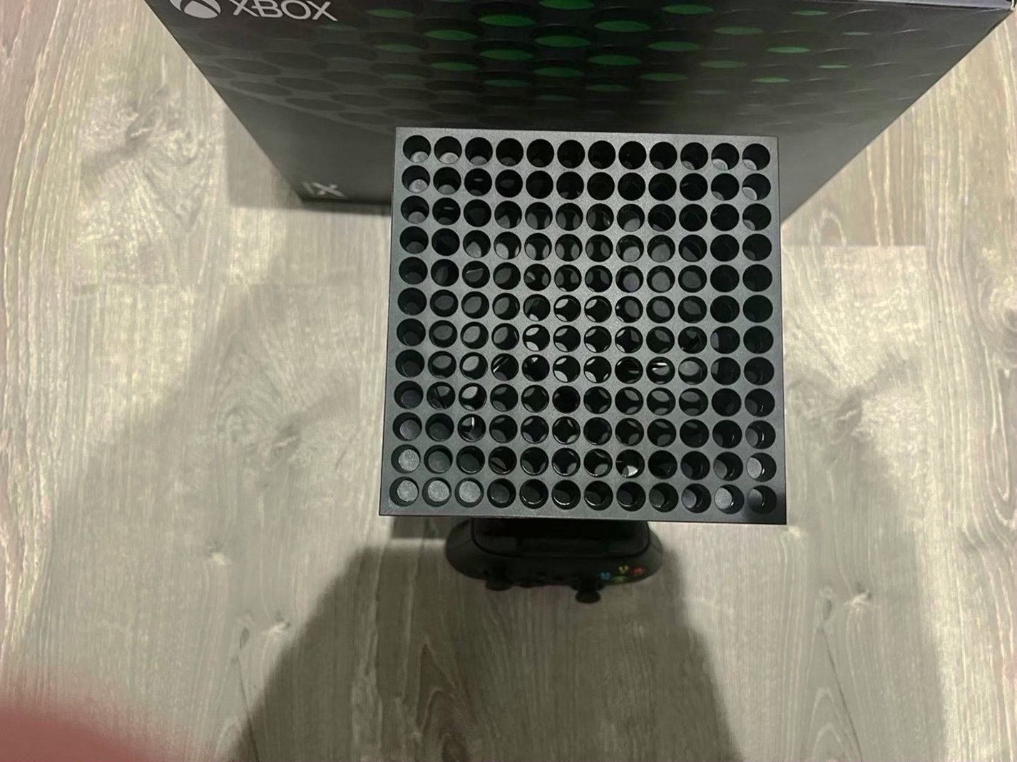 Microsoft Xbox Series X 1TB Black/White Used image 2