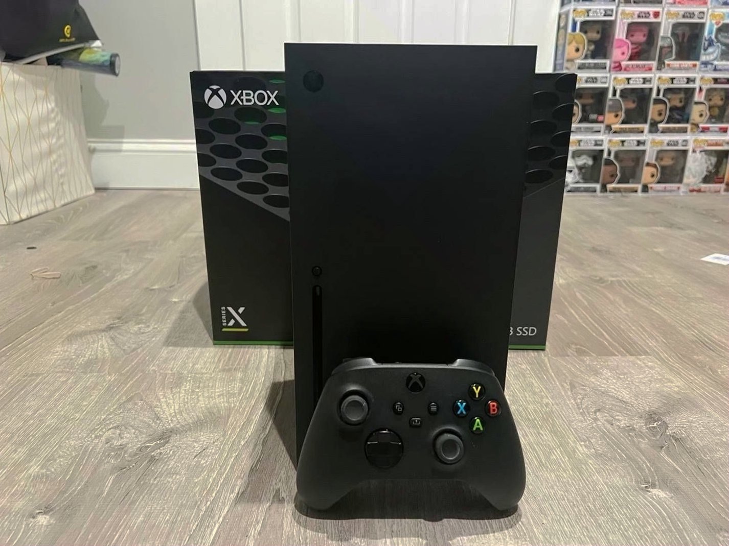 Microsoft Xbox Series X 1TB Black/White Used image 5