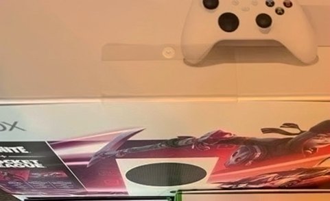 Microsoft Xbox Series S Digital 512GB White - Used image 2