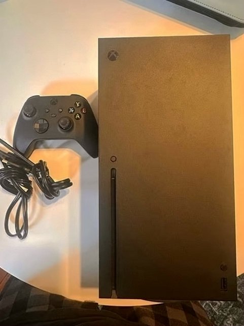 Microsoft Xbox Series X 1TB Carbon Black - Used image 2