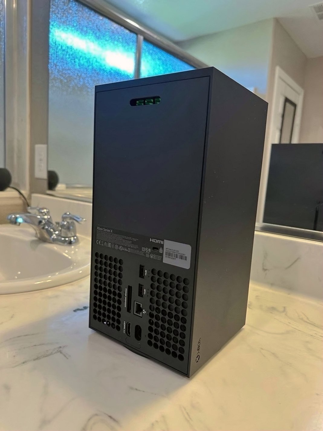 Microsoft Xbox Series X 1TB Black - Used image 3