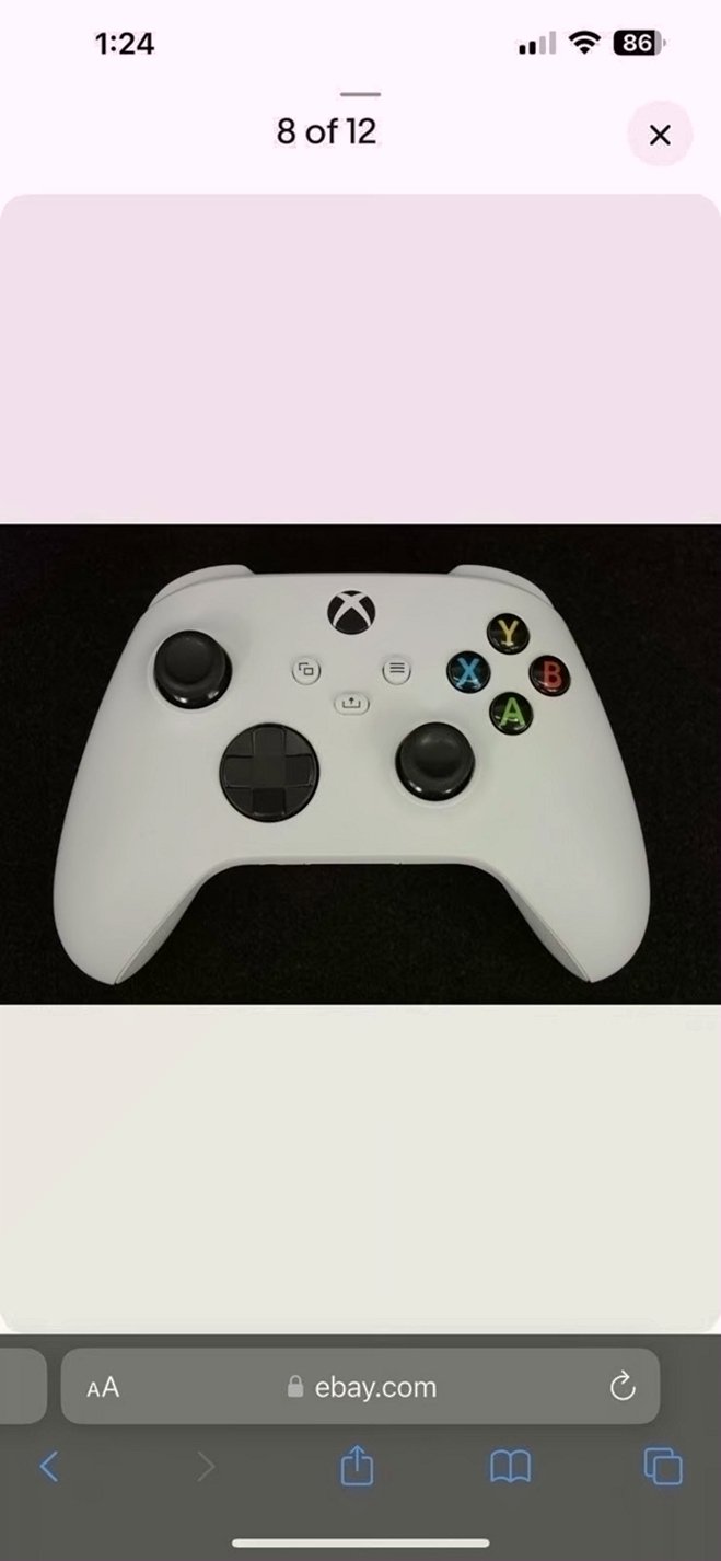 Microsoft Xbox Series S 512GB White Unlocked - Used image 4