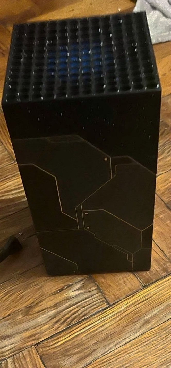 Microsoft Xbox Series X 1TB Black Unlocked - Used image 2