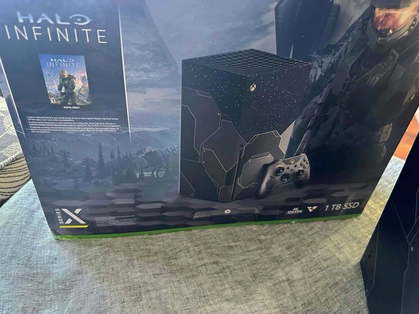 Microsoft Xbox Series X Console 7X95 - Used image 4