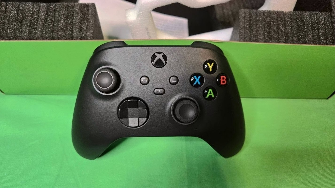 Microsoft Xbox Series X 1TB Black - Used image 5