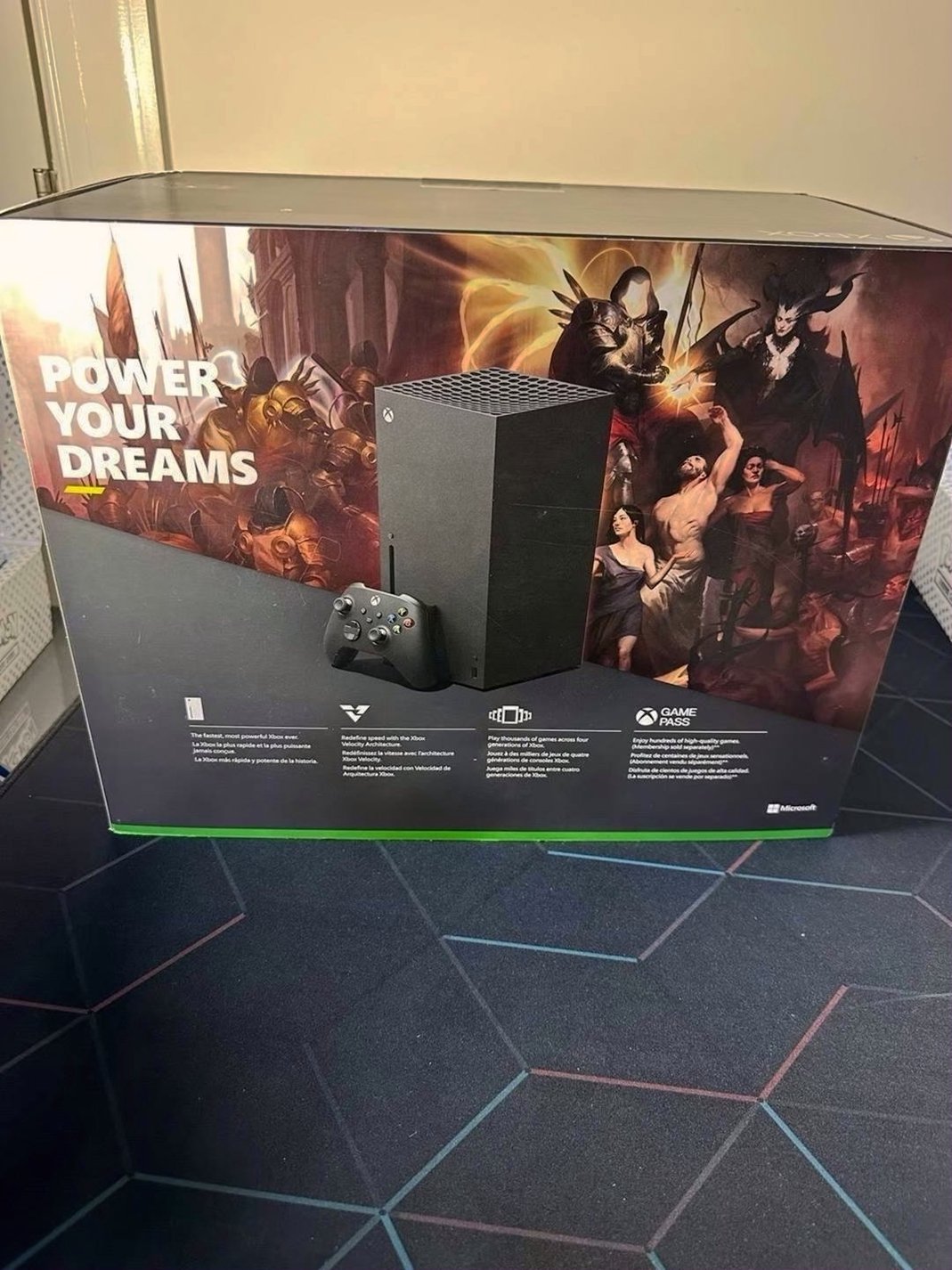 Microsoft Xbox Series X 7W77 - Used image 5