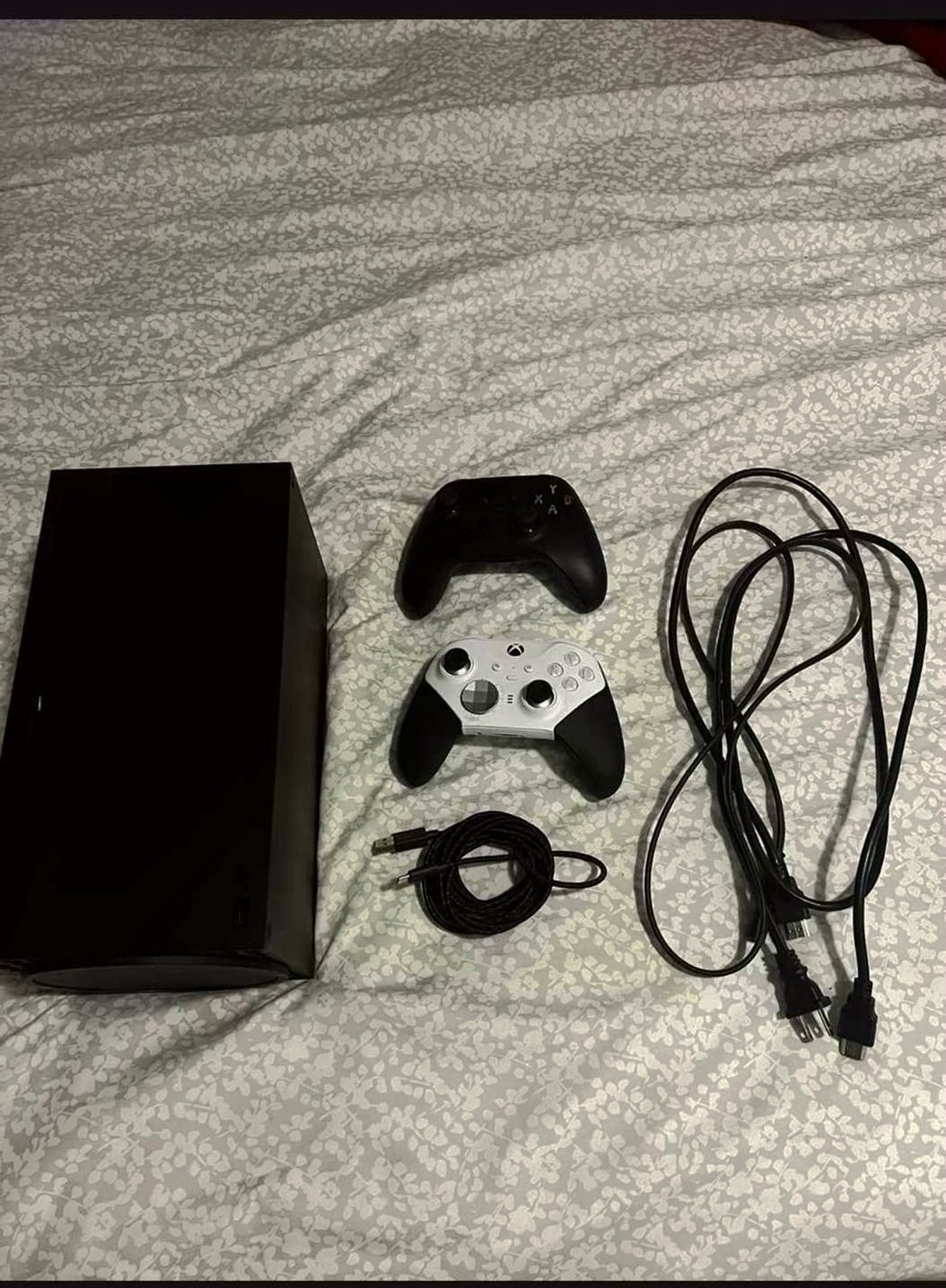 Microsoft Xbox Series X 1TB Black - Used image 3