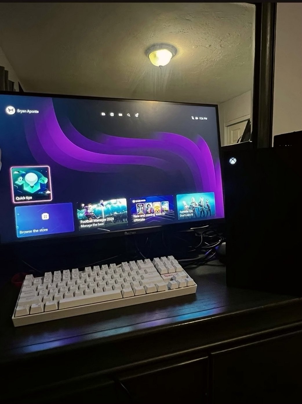 Microsoft Xbox Series X 1TB Black - Used image 4