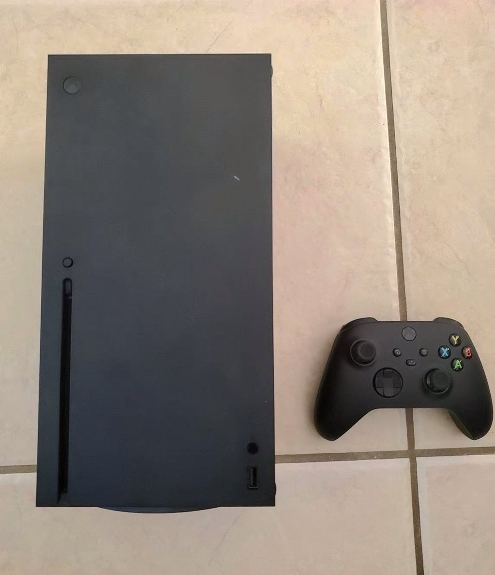 Microsoft Xbox Series X 1TB Black Unlocked - Used