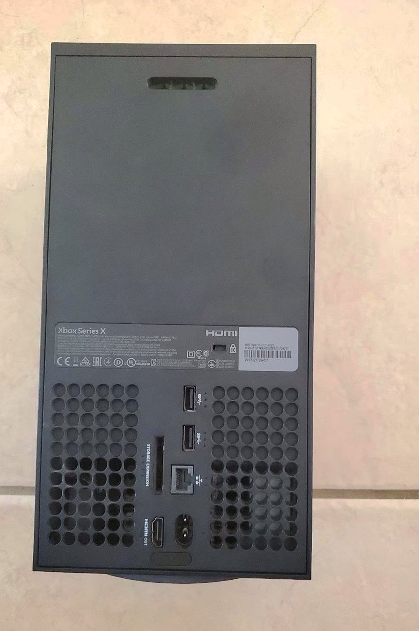Microsoft Xbox Series X 1TB Black Unlocked - Used image 3