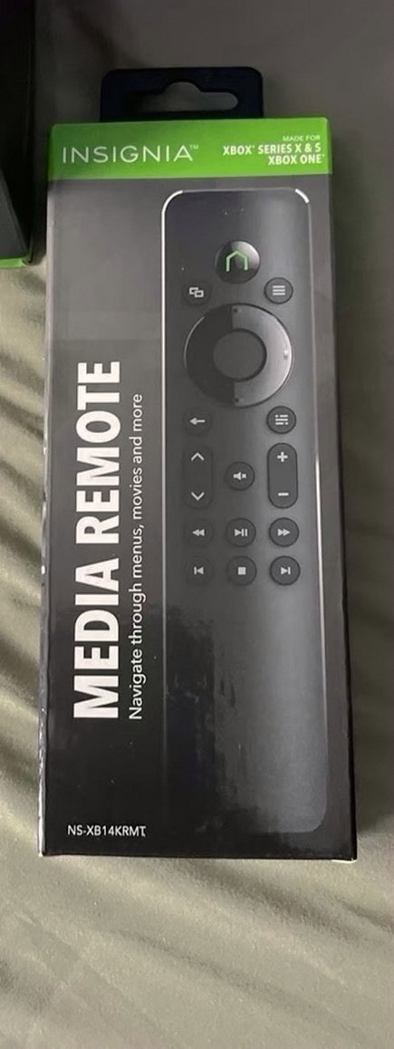 Microsoft Xbox Series X 7V18 with Extra Controller and Games - Used image 3