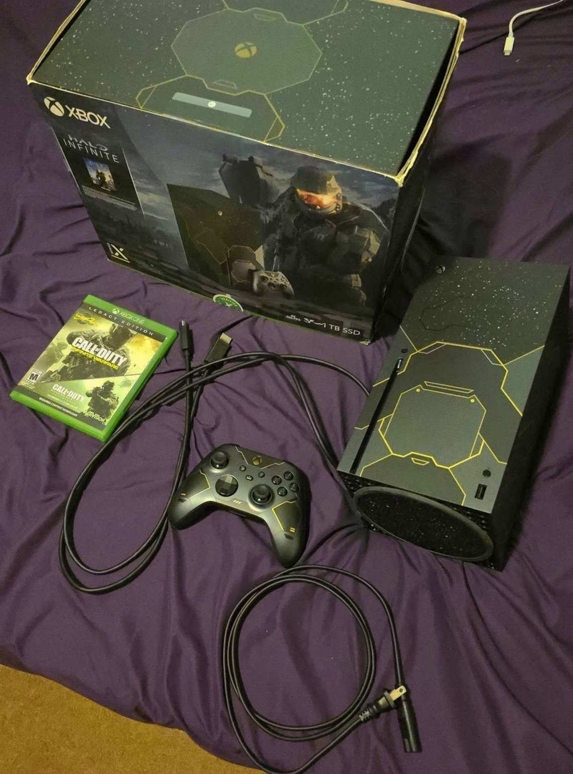Microsoft Xbox One Series X Halo Limited Edition 3C62 - Used