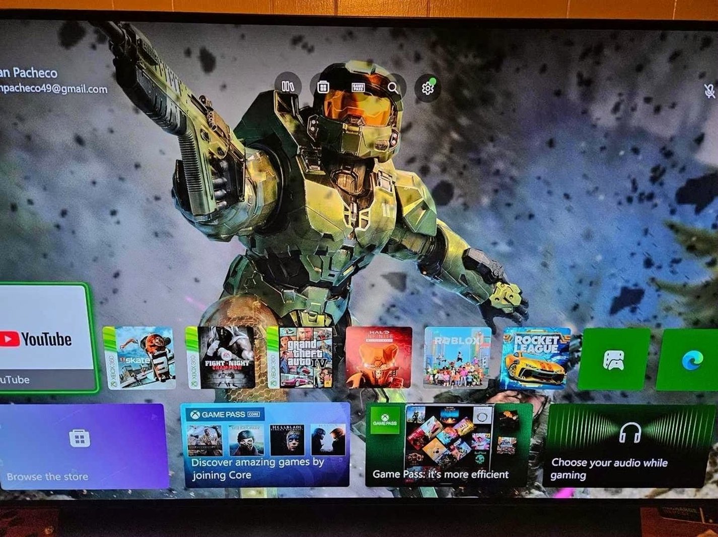 Microsoft Xbox Series X 3K33 1TB Black - Used image 3