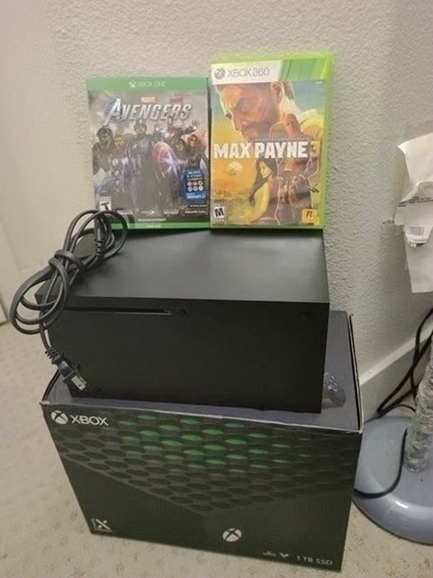Microsoft Xbox Series X Games Bundle 2T78 Used