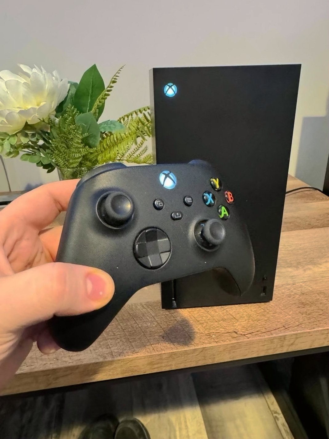 Microsoft Xbox Series X 1TB Black - Used image 4