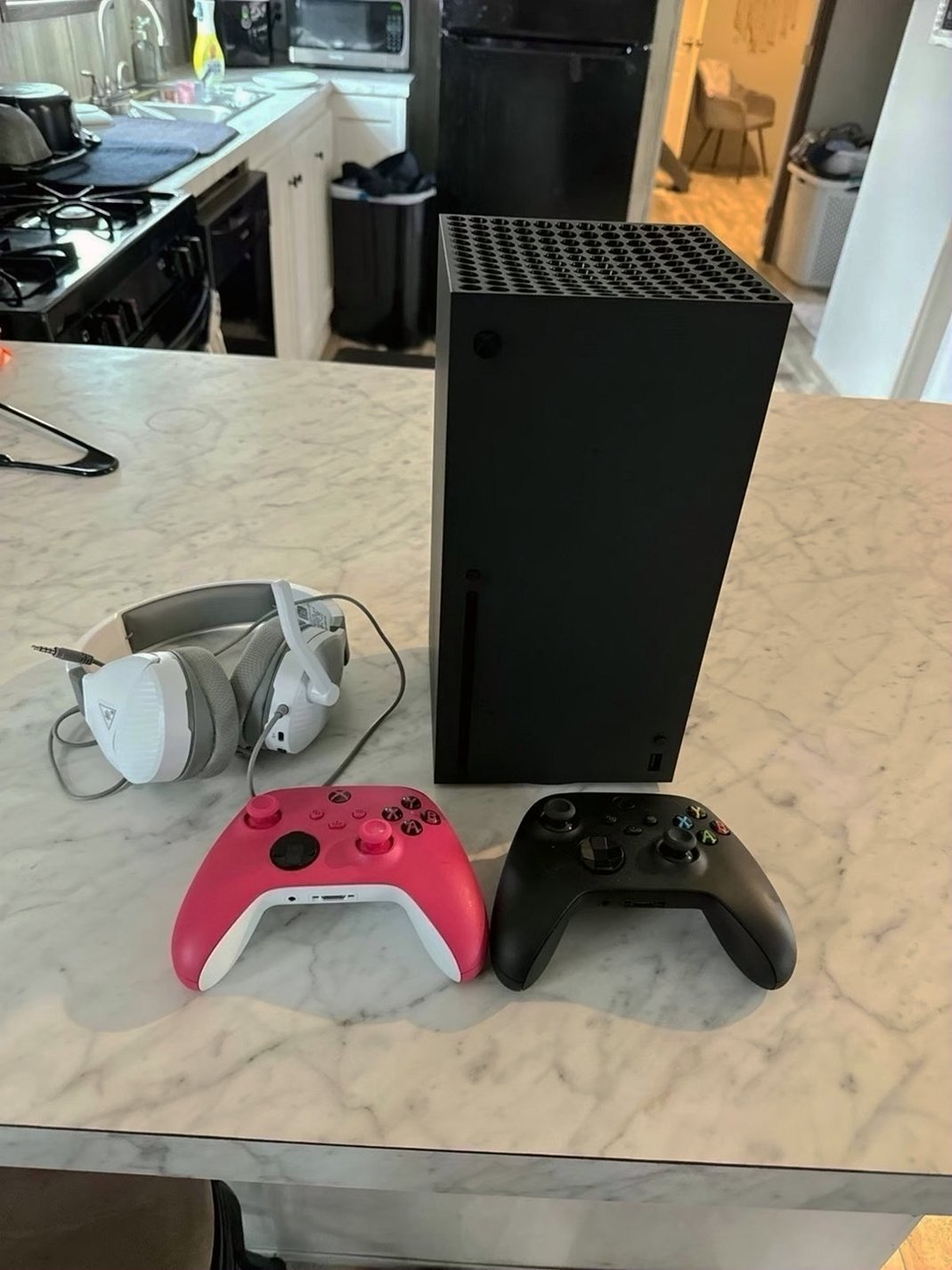 Microsoft Xbox Series X 1TB Black - Used
