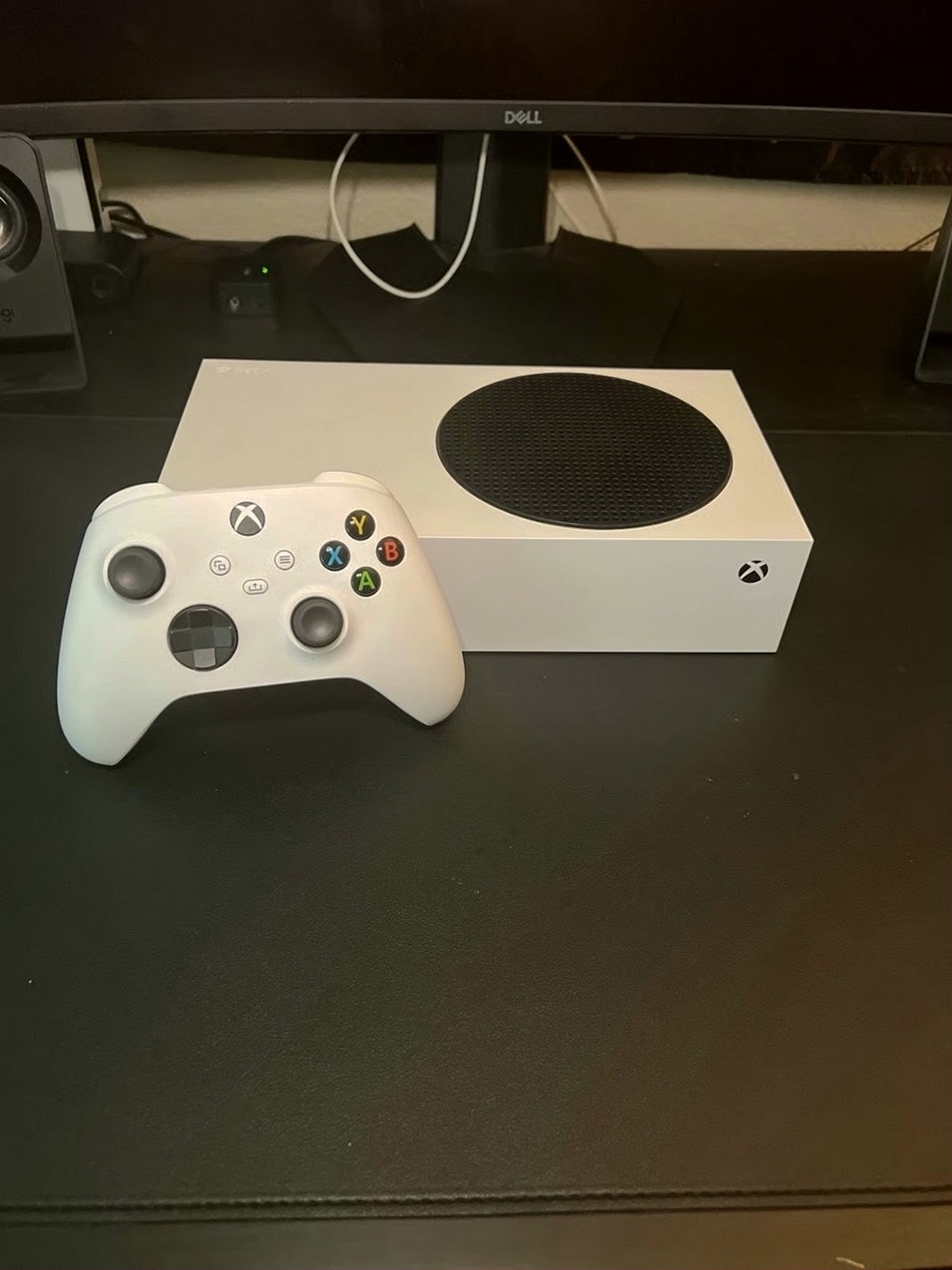 Microsoft Xbox Series S 3L58 512GB White - Used