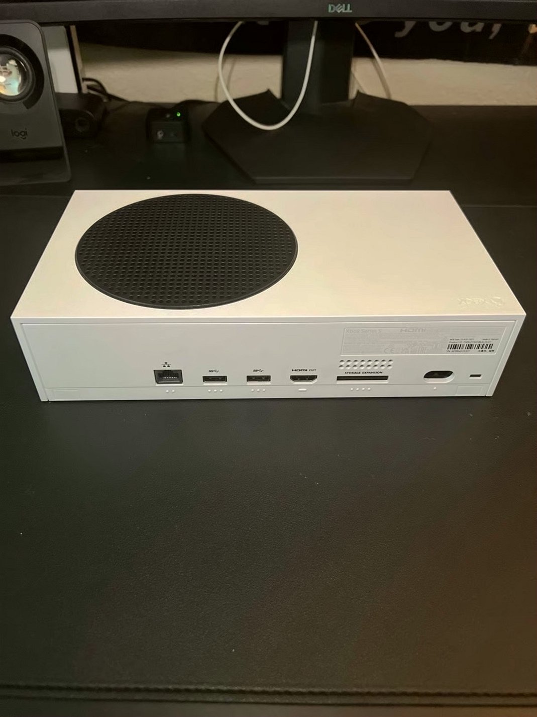 Microsoft Xbox Series S 3L58 512GB White - Used image 3