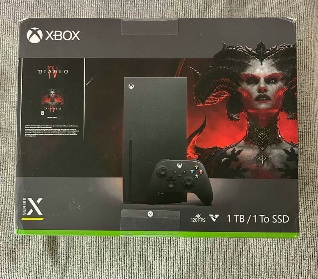 Microsoft Xbox Series X 1TB Black - Used