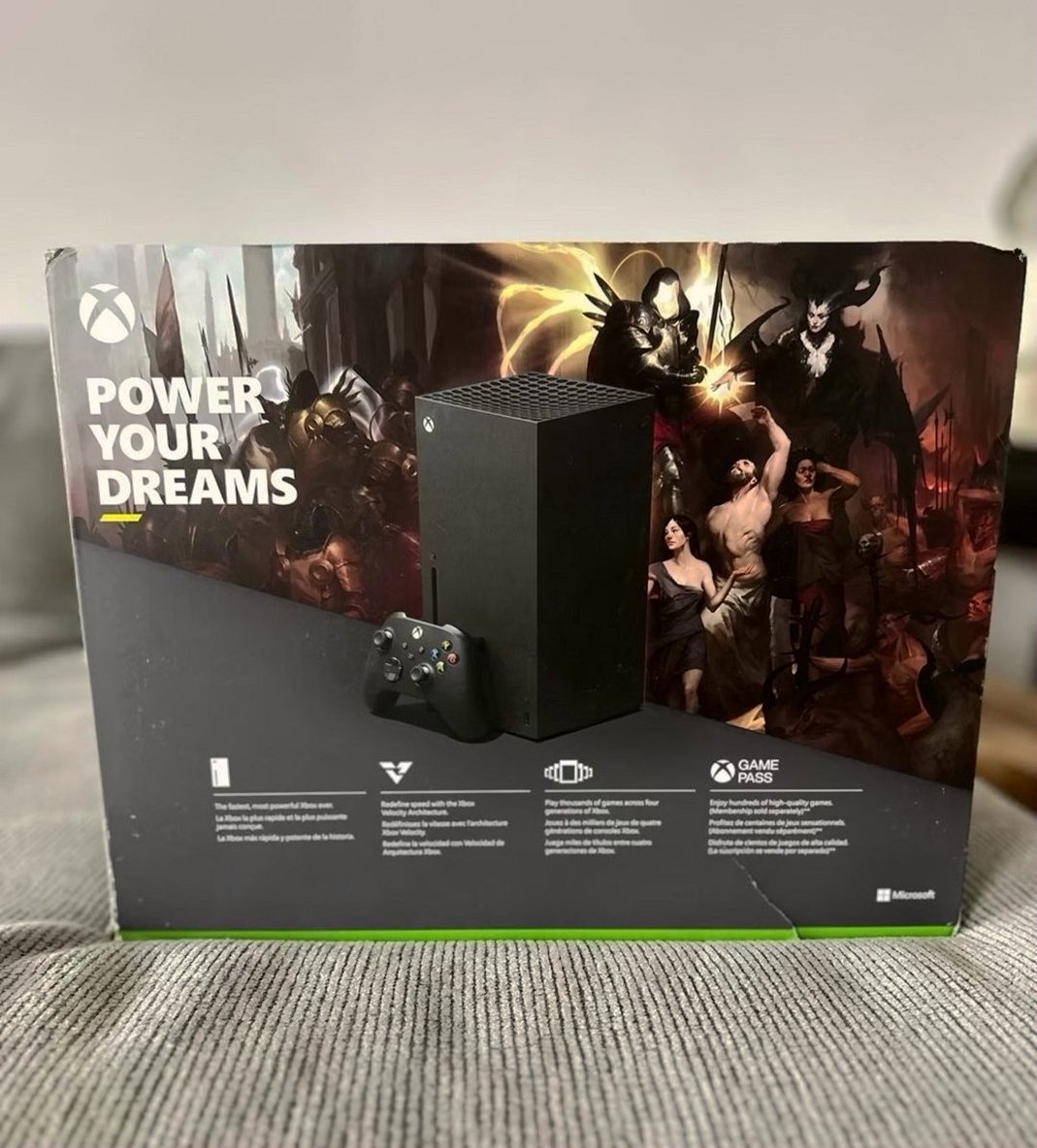 Microsoft Xbox Series X 1TB Black - Used image 3