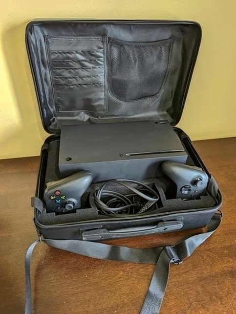 Microsoft Xbox Series X 1TB Black Console Unlocked - Used image 2