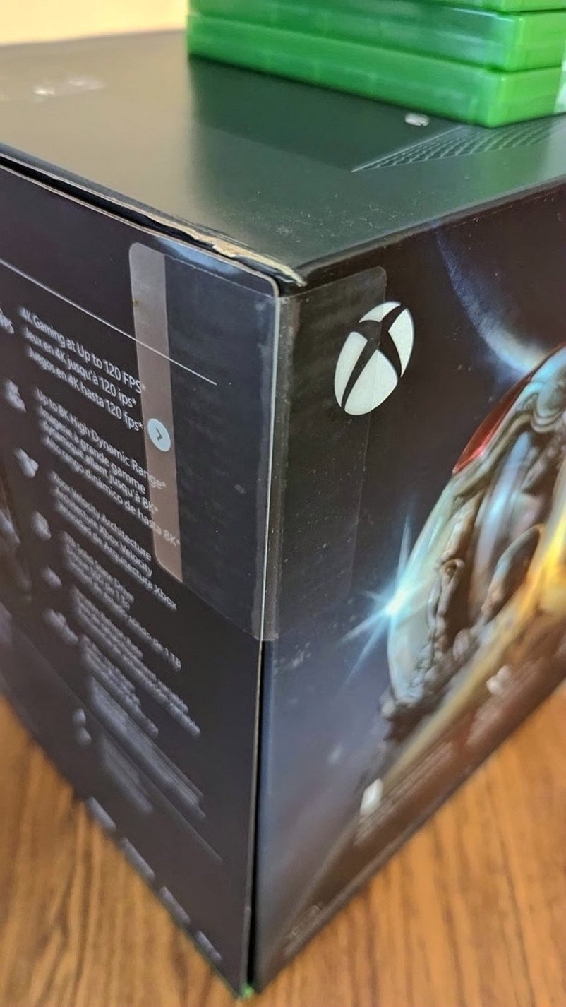 Microsoft Xbox Series X 1TB Console Bundle with 8 Games - Used image 3
