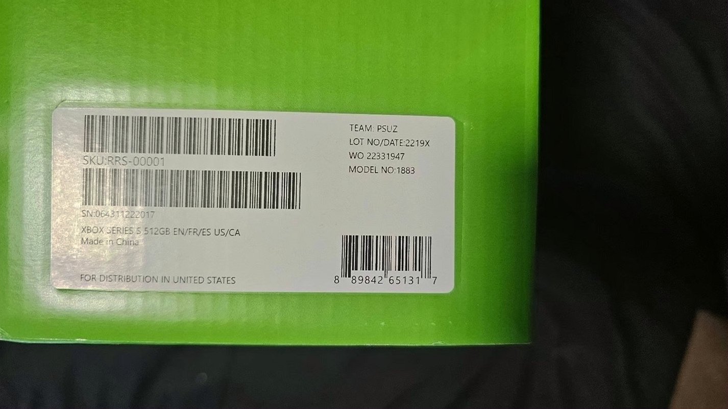 Microsoft Xbox Series S 512GB White Unlocked - Used image 4