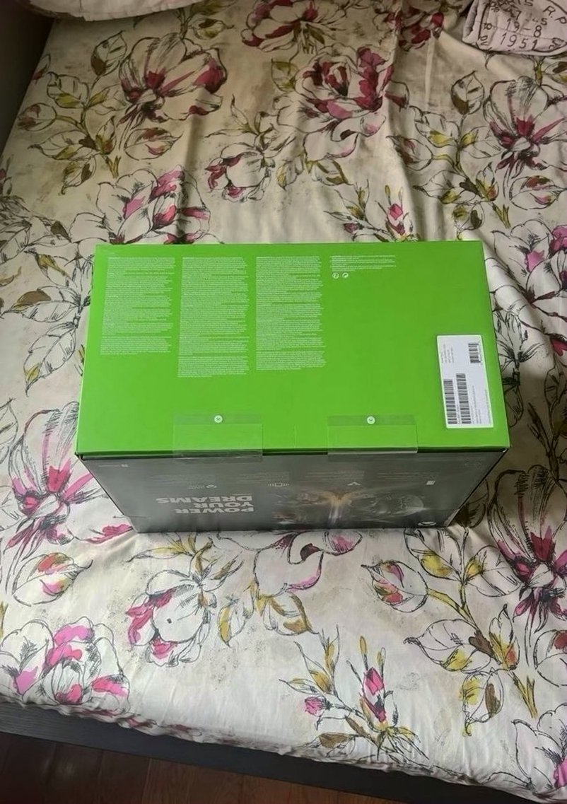 Microsoft Xbox Series X 1TB Black - Used image 2