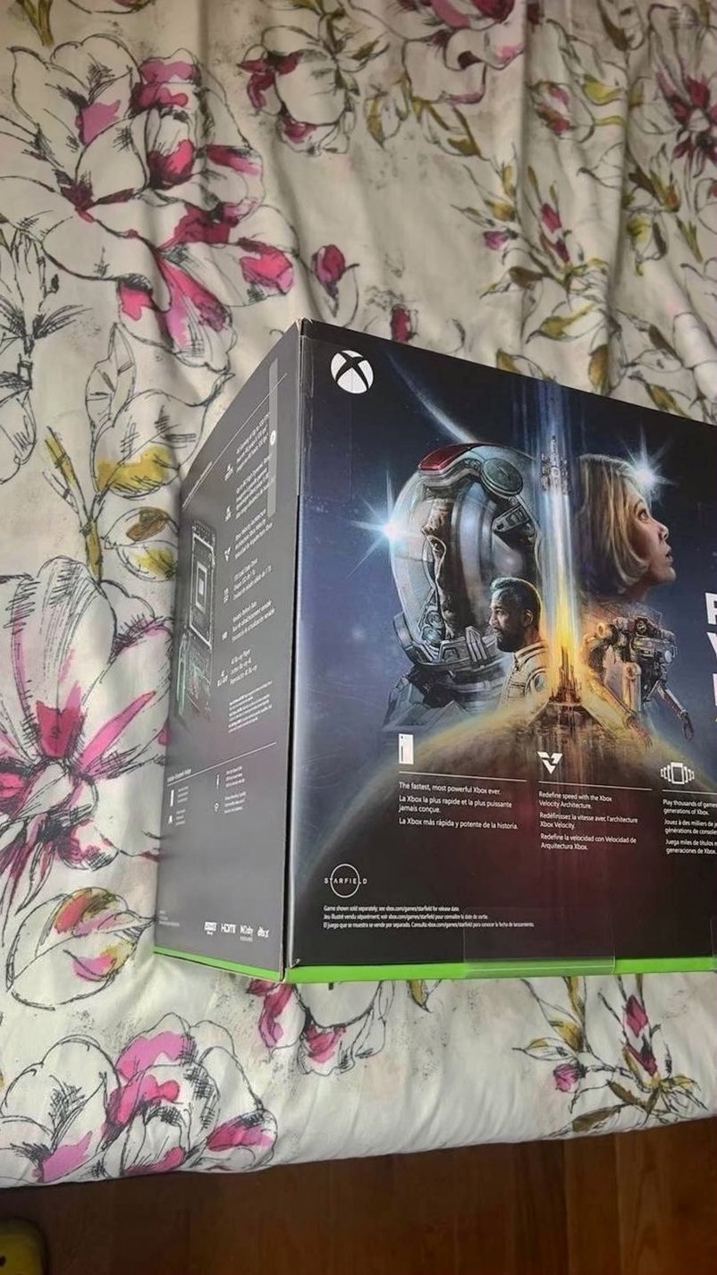 Microsoft Xbox Series X 1TB Black - Used image 5