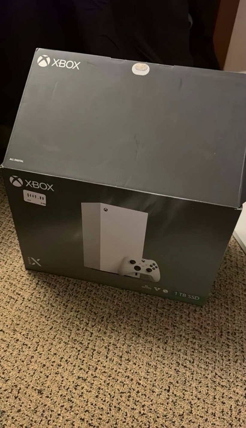 Microsoft Xbox Series X 1TB Black Unlocked - Used