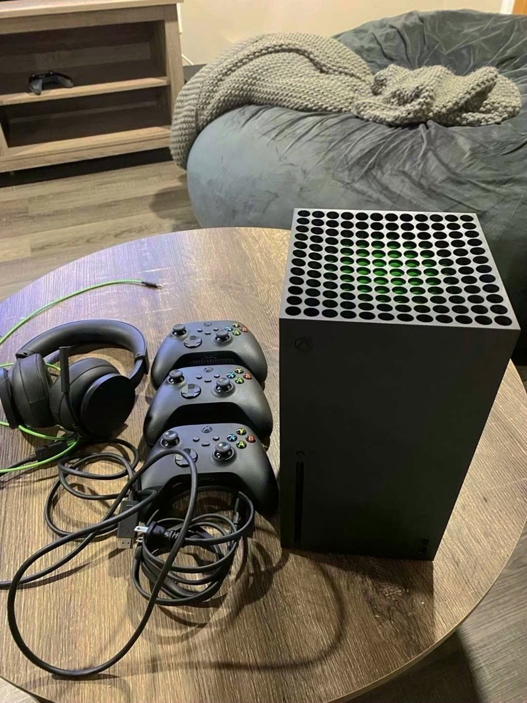 Microsoft Xbox Series X 1TB Black - Used