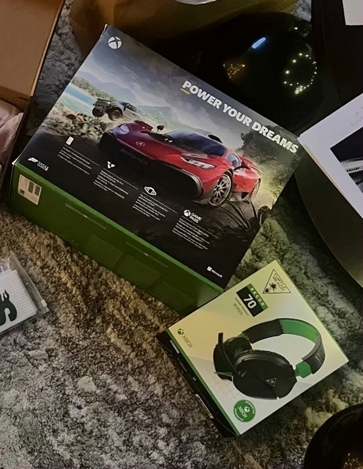 Microsoft Xbox Series X 1TB Black Console Used